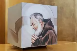 Urna San Pio